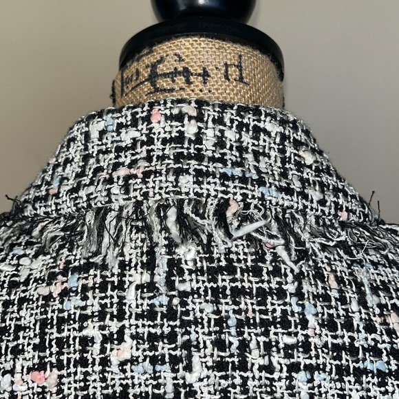 Single Breasted Tweed Jacket Blazer - Picture 9 of 10